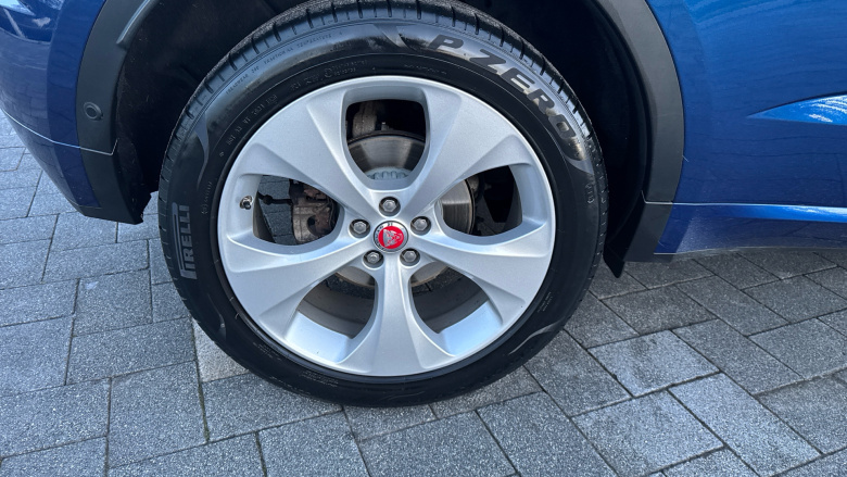 Jaguar E-Pace 2.0 D200 R-Dynamic SE 5dr Auto Diesel Estate